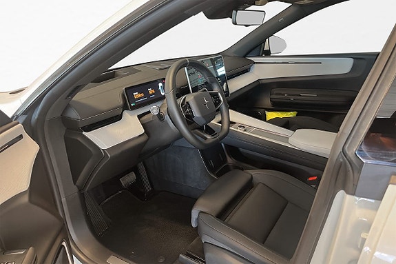 Polestar 4 11 of 25