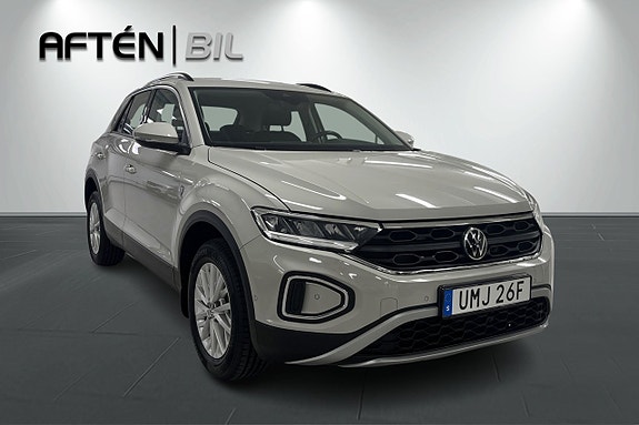 Volkswagen T-Roc 4 of 25