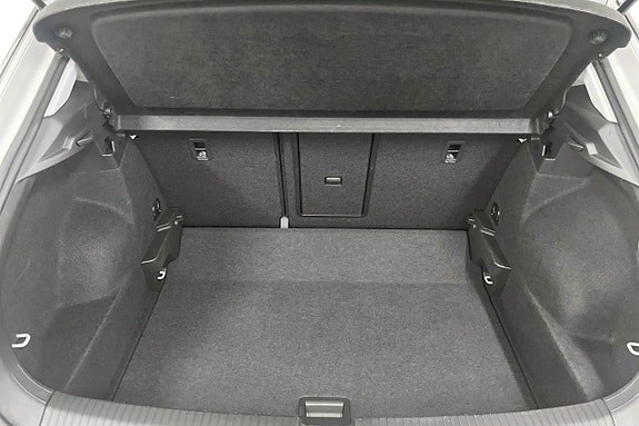 Volkswagen T-Roc 20 of 25