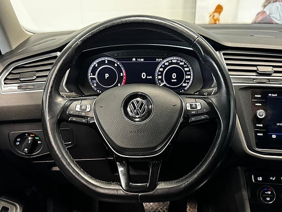 Volkswagen Tiguan Allspace 5 of 9