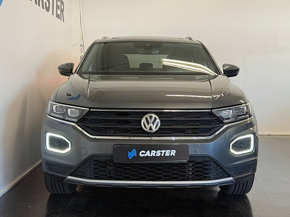 Volkswagen T-Roc 2 of 21