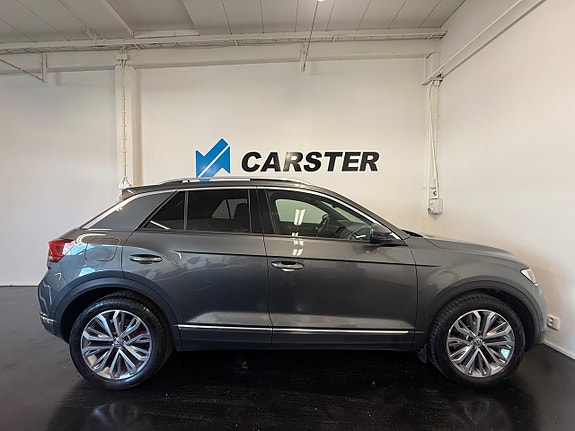 Volkswagen T-Roc 8 of 21