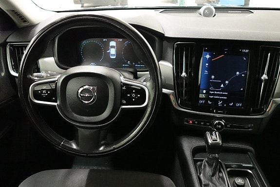 Volvo S90 7 of 24