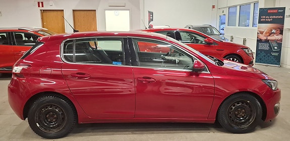 Peugeot 308 6 of 26