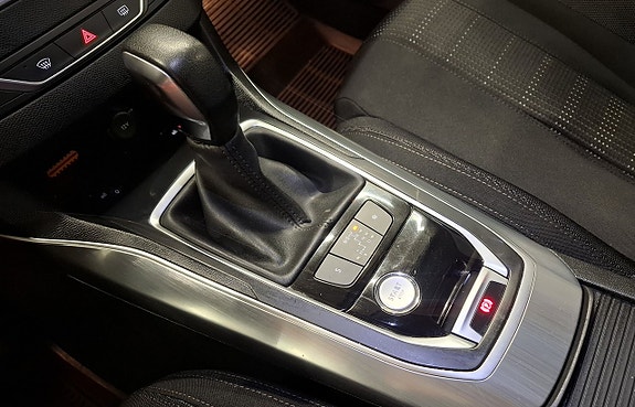 Peugeot 308 16 of 26