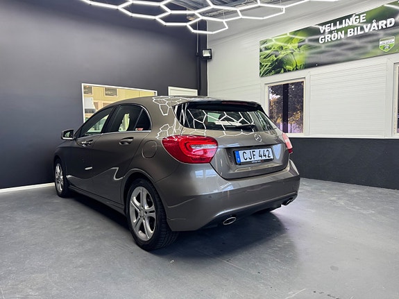 Mercedes-Benz A180 5 of 16