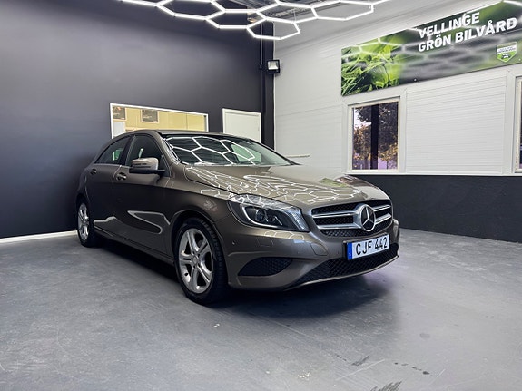 Mercedes-Benz A180 3 of 16