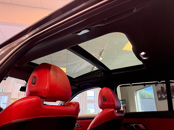 BMW 330e 22 of 30
