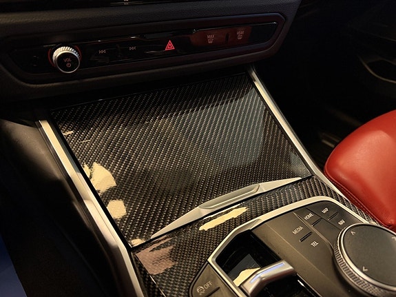 BMW 330e 19 of 30