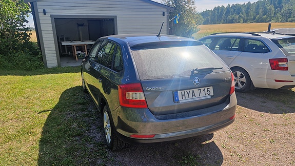 Skoda Rapid Spaceback 2 of 4