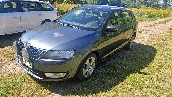 Skoda Rapid Spaceback 3 of 4