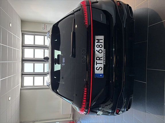 Audi A6 3 of 9