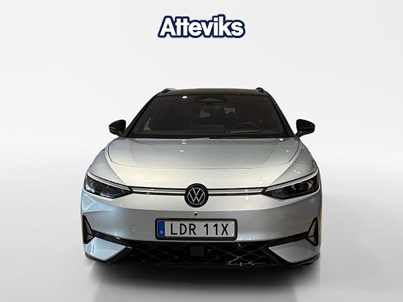 Volkswagen ID.7 8 of 15