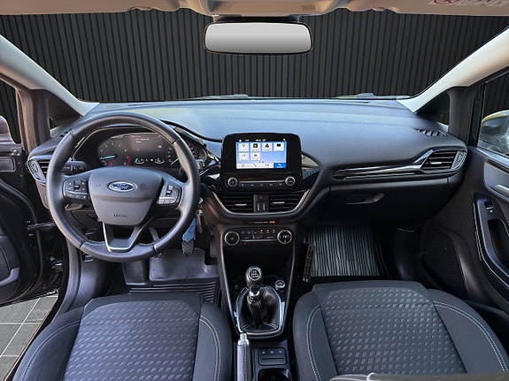 Ford Fiesta 11 of 19