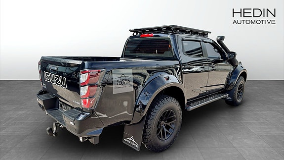 Isuzu D-max 3 of 9