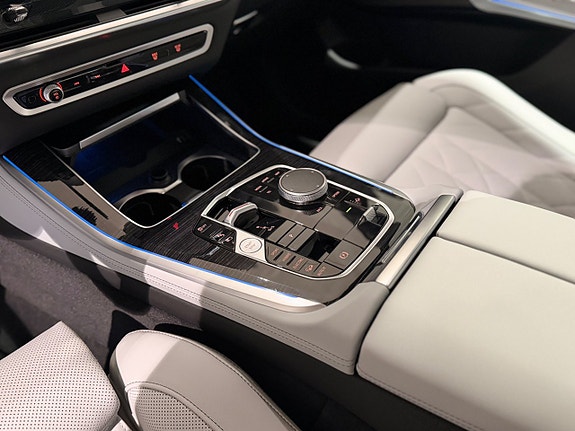 BMW X5 6 of 16