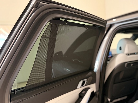 BMW X5 12 of 16