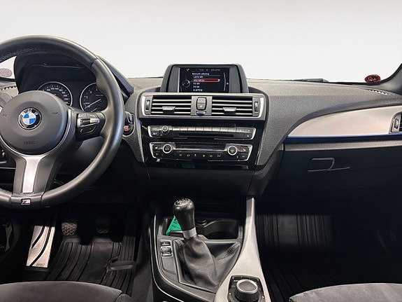 BMW 118i 11 of 18