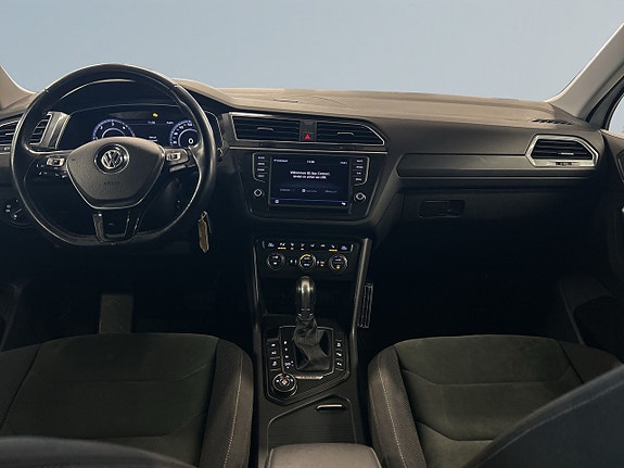 Volkswagen Tiguan 8 of 22
