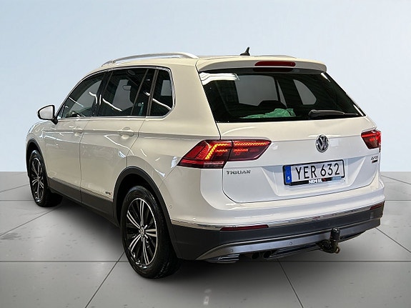 Volkswagen Tiguan 5 of 22