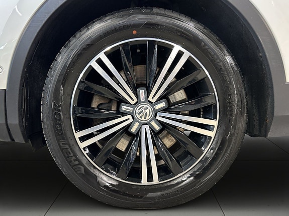 Volkswagen Tiguan 14 of 22