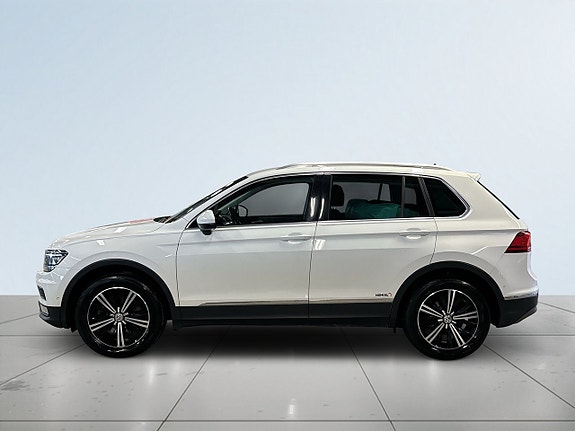 Volkswagen Tiguan 4 of 22