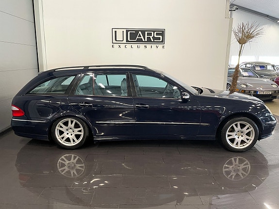 Mercedes-Benz E240 2 of 13