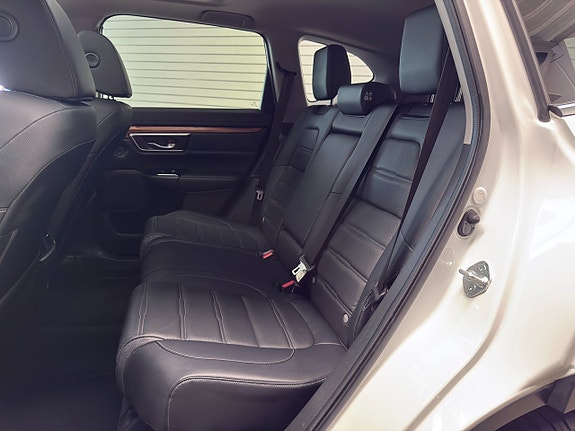 Honda CR-V 20 of 24