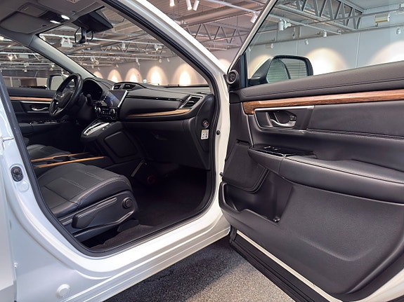 Honda CR-V 16 of 24