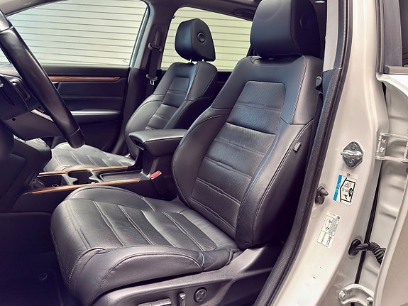 Honda CR-V 14 of 24
