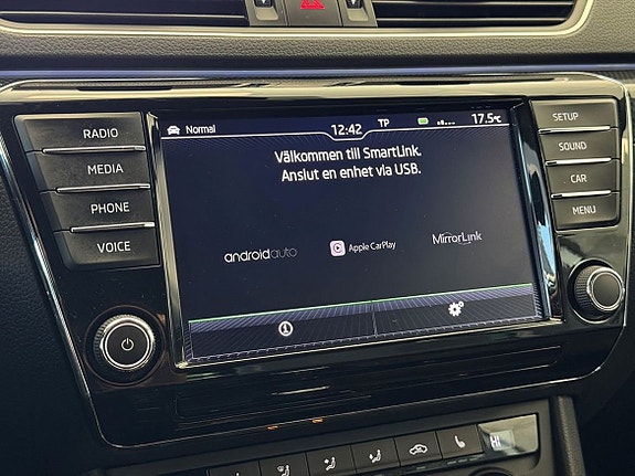 Skoda Superb 19 of 23