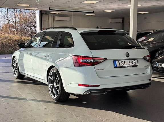 Skoda Superb 4 of 23