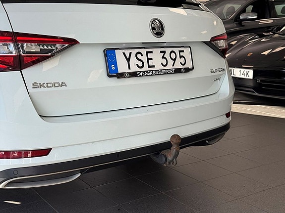 Skoda Superb 22 of 23