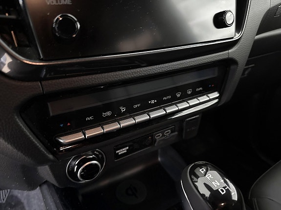 Isuzu D-max 8 of 12