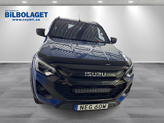 Isuzu D-max 11 of 12