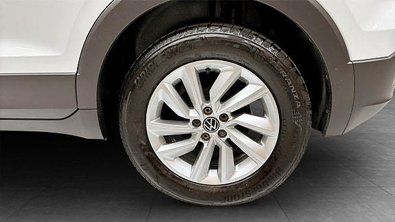 Volkswagen T-Cross 6 of 13