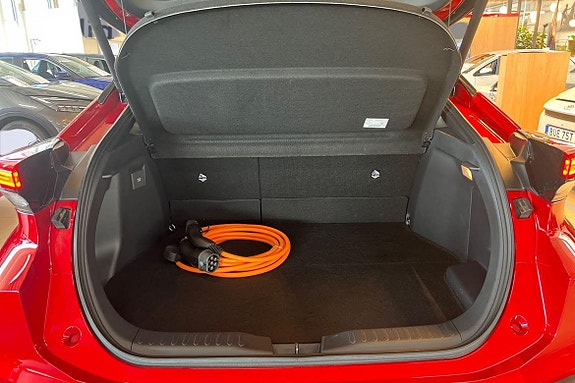 Toyota C-HR 10 of 20