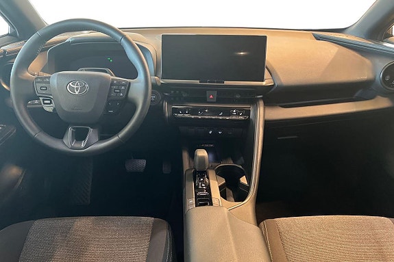 Toyota C-HR 8 of 20