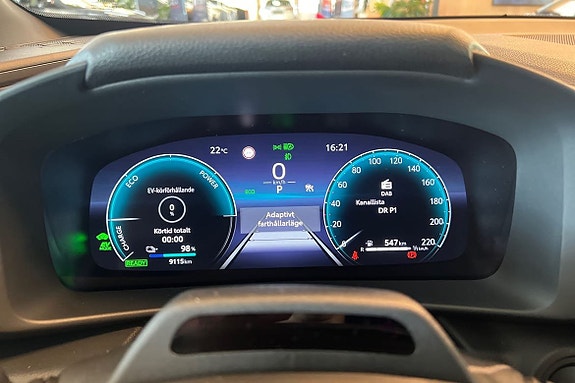 Toyota C-HR 14 of 20