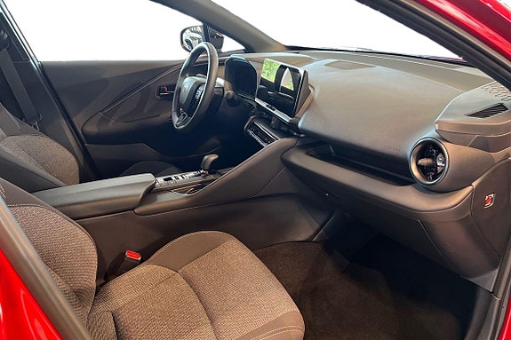 Toyota C-HR 6 of 20