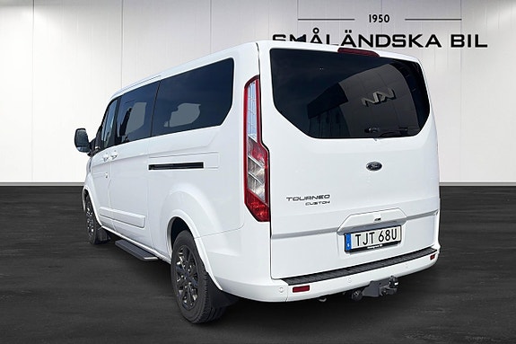 Ford Custom Tourneo 3 of 12