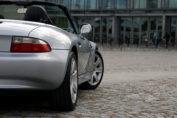 BMW Z3 2 of 7