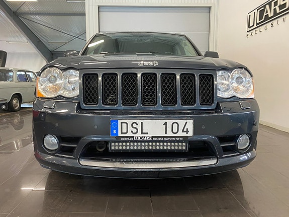 Jeep Grand Cherokee 8 of 25