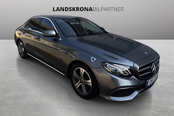 Mercedes-Benz E220 d 3 of 29