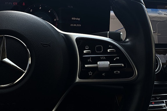 Mercedes-Benz E220 d 27 of 29