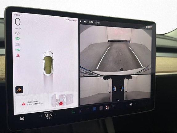 Tesla Model 3 24 of 30