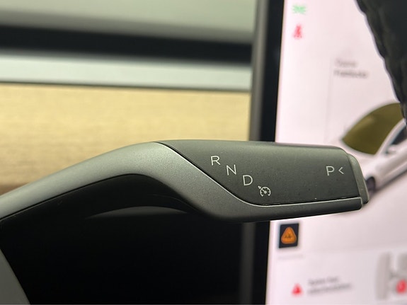 Tesla Model 3 22 of 30