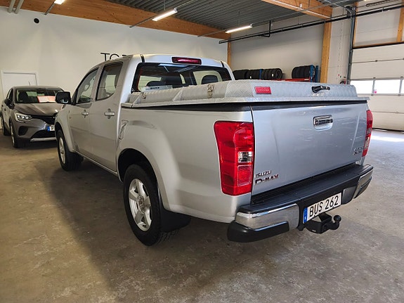 Isuzu D-max 4 of 14