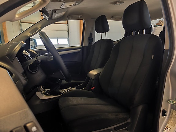 Isuzu D-max 8 of 14