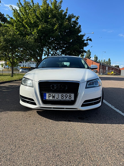 Audi A3 3 of 18